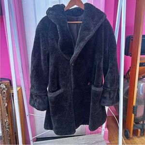 Vintage Cozy Faux Fur Coat